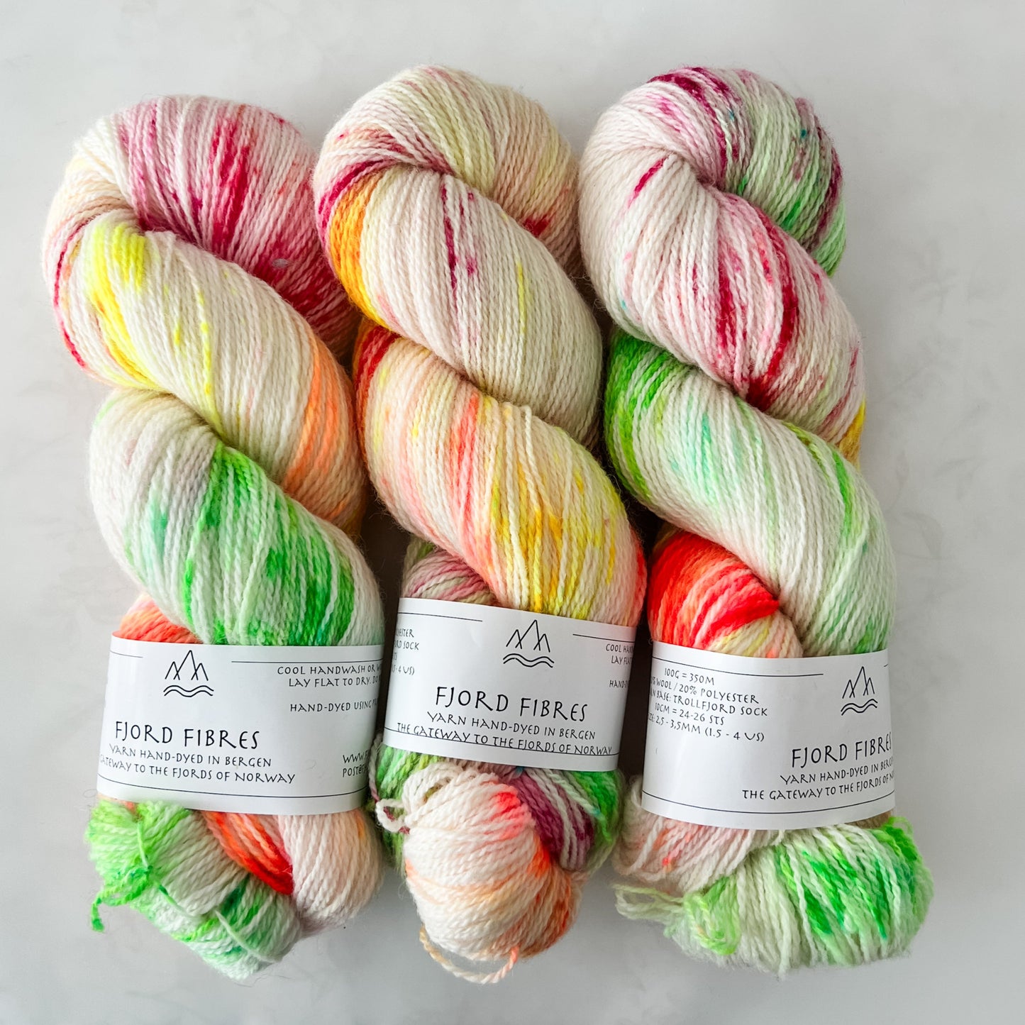Fjord Wondering # Highlighter - Trollfjord sock - Hand Dyed Yarn - Variegated Yarn