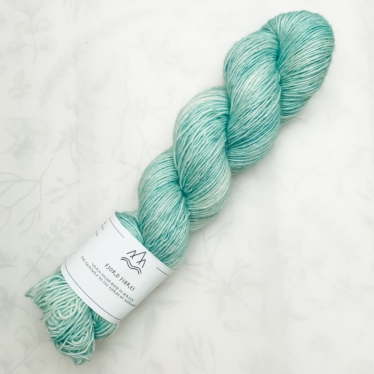 Cove - Lysefjord Single - Tonal Yarn - Hand dyed yarn