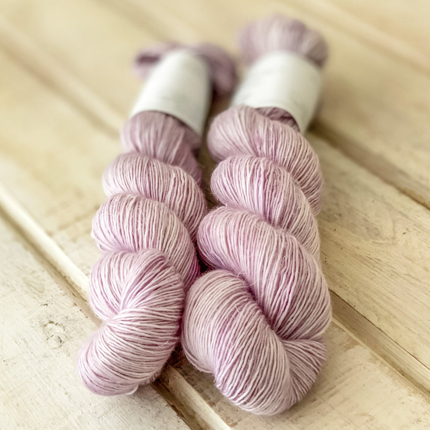 Valley - Lysefjord Single - Tonal Yarn - Hand dyed yarn