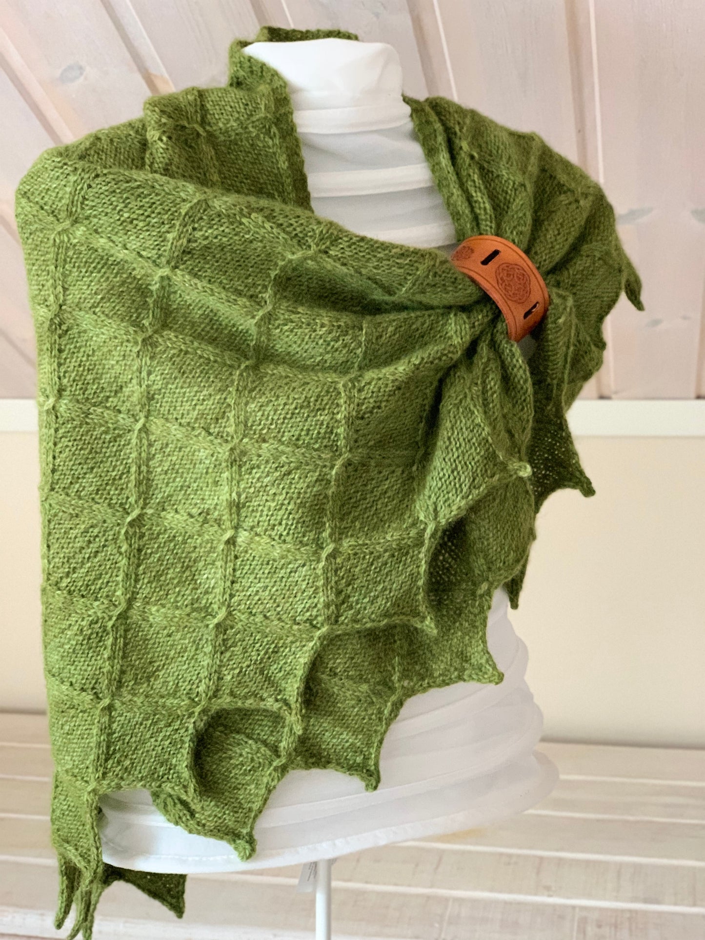 Lughnasadh Shawl Pattern Only -  Digital Pattern in English/Norwegian - Shawl  - Norwegian design