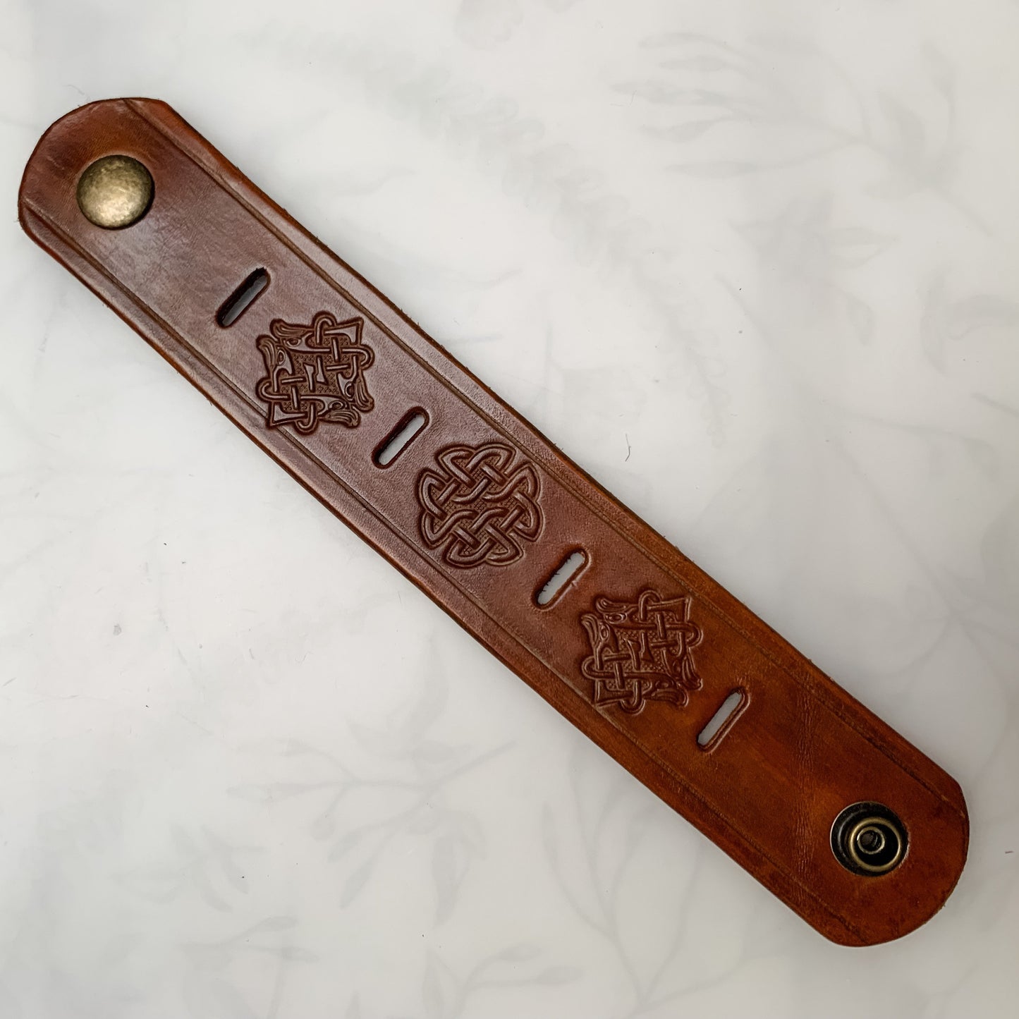 Shawl Cuff - Leather - Maze