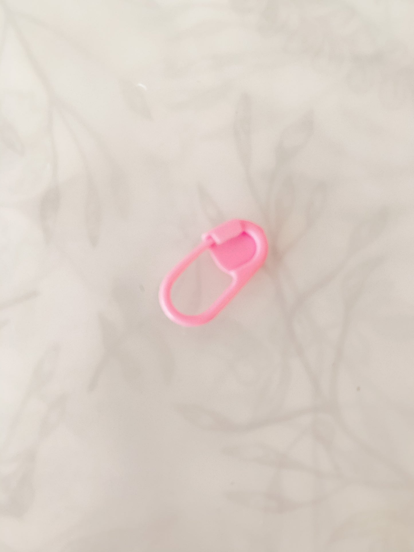 Stitch Markers - Locking plastic stitch markers