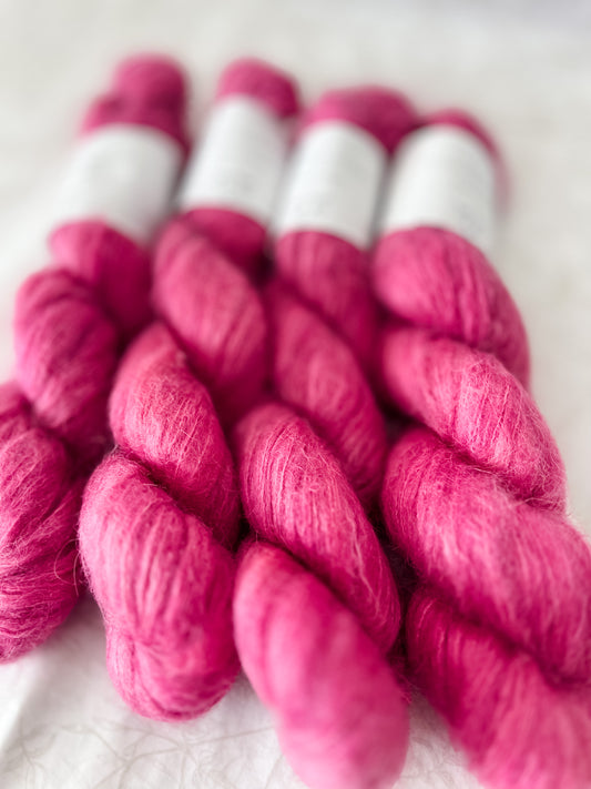 Peony - Suri Squish - Hand Dyed Yarn - Variegated Yarn