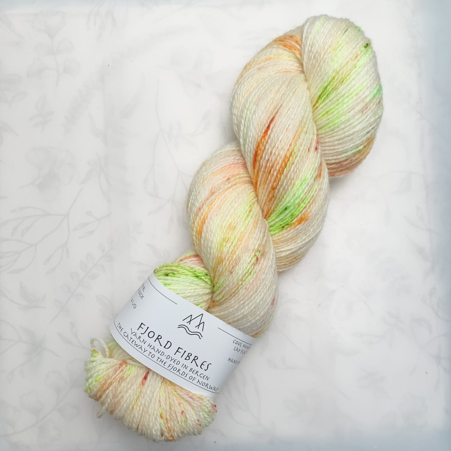 Zingy - Trollfjord sock - Variegated Yarn - Hand dyed yarn