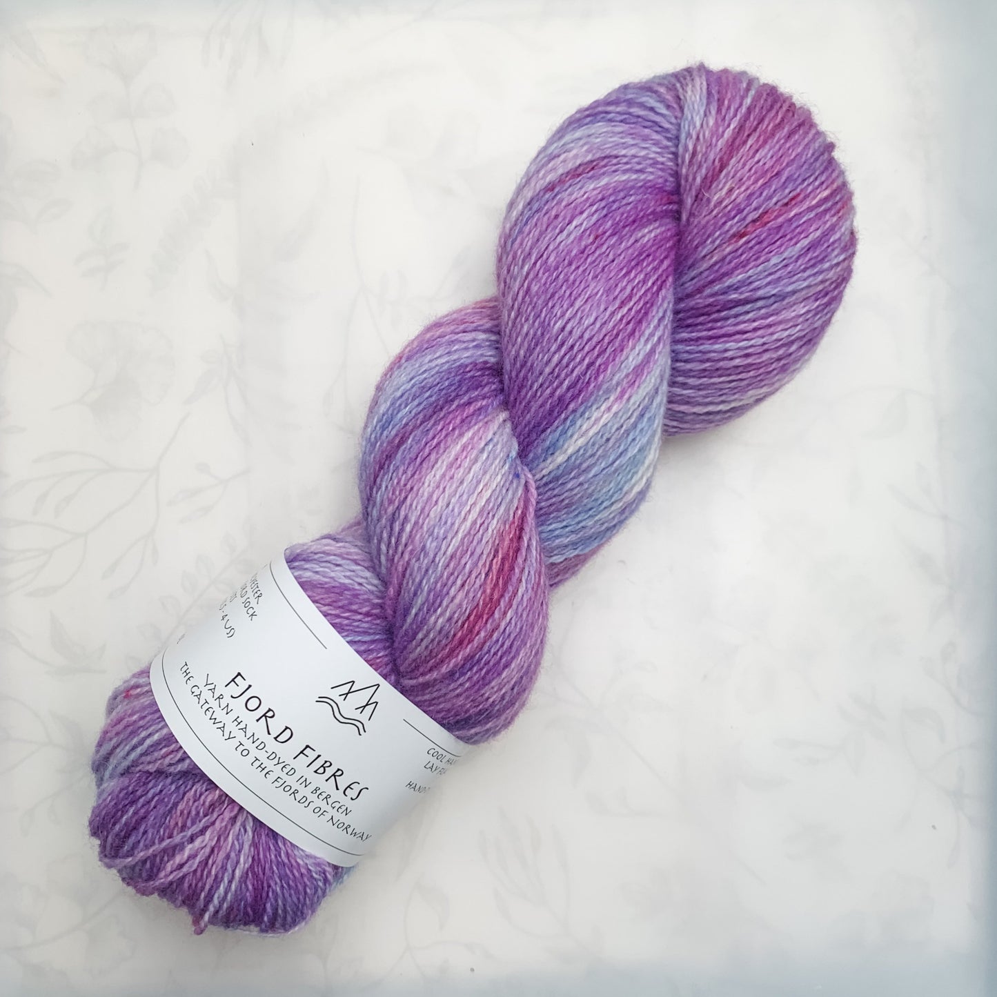 Lilac fields - Trollfjord sock - Variegated Yarn - Hand dyed yarn