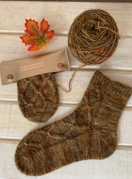 Lughnasadh Socks Pattern Only -  Digital Pattern in English/Norwegian - Norwegian design