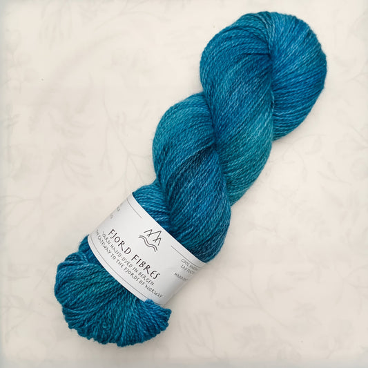 Hidden depths - Trollfjord sock - Variegated Yarn - Hand dyed yarn