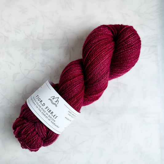 Eternal Love - Trollfjord sock - Tonal Yarn - Hand dyed yarn