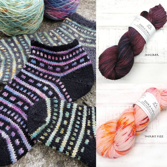 All that Jazz Socks Kit - Skogsbær/Sherbet Fizz - Yarn and Printed Pattern in English/Norwegian