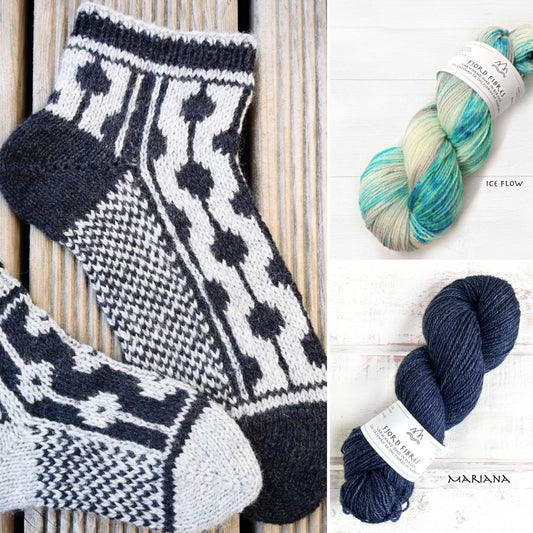 Dotted Line Socks Kit - Ice Flow/Mariana - Yarn and Printed Pattern in English/Norwegian