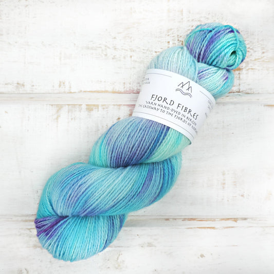 Tropical waters - Trollfjord Sock - Hand Dyed Yarn - Variegated Yarn