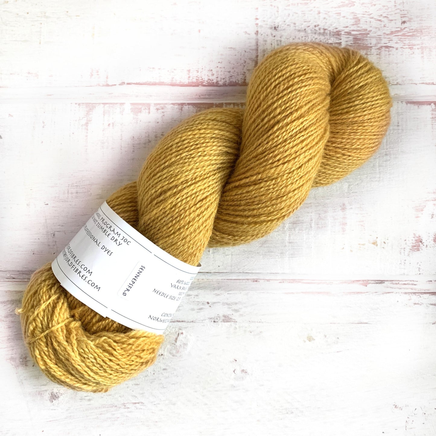 Sennepsfrø - Trollfjord Sock - Hand Dyed Yarn - Tonal Yarn